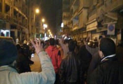 الشرقية: مسيرة ليلية بالزقازيق تطالب بتحرير البلاد