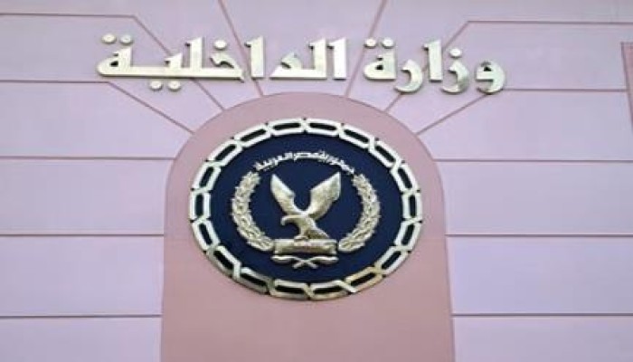 مقتل شرطيين مكلفين بحراسة كنيسة في المنيا برصاص مجهولين