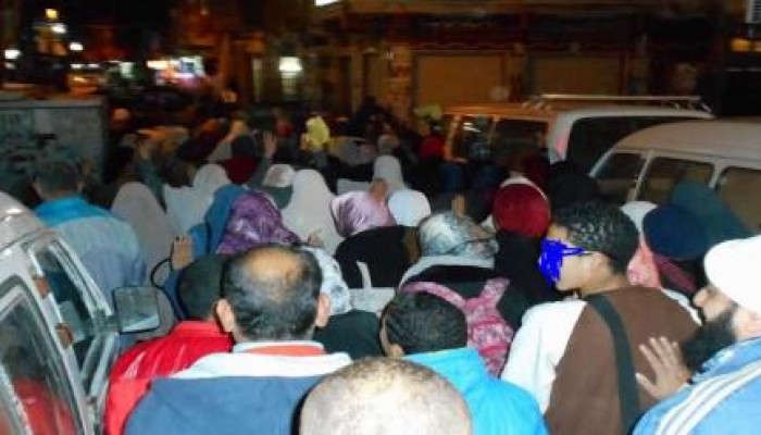 رغم الثلوج.. ثوارالإسكندرية ينتفضون تضامنا مع فتيات المنصورة المعتقلات