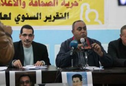 حقوقيون يستعرضون أبرز الانتهاكات بحق الصحفيين في 2014