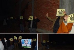 ‫الدقهلية: سلسلة بشرية لـ أهالى قرية أوليلة بميت غمر رفضًا لحكم العسكر.