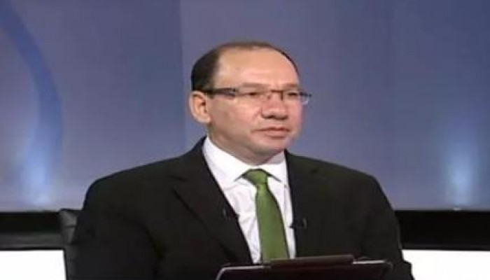 وائل قنديل عن جماعة "كلنا شارلي" :أين كانوا هم من قتلى صحفي مصر على أيدي الانقلاب العسكري؟