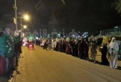 وقفة ضد العسكر تتحول إلى مسيرة تجوب شوارع أكتوبر