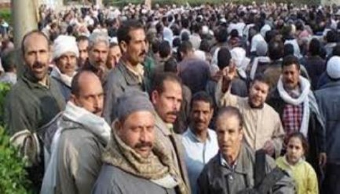 اعتصام عمال مشروع الخبز بالبحيرة