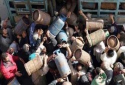 إهمال الانقلاب: العجز في أنابيب البوتجاز يصل 30% في مختلف المحافظات