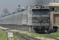 عودة حركة قطارات الوجه القبلي بعد توقفها لثلاث ساعات " بسبب قنبلة "