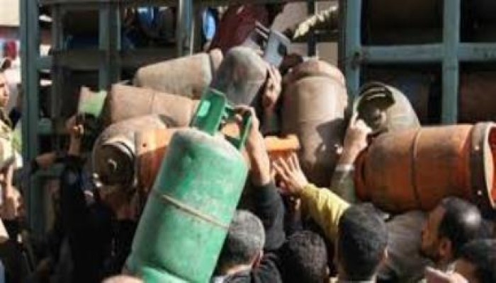 وفاة مواطن من الفرحة بعد حصوله على أنبوبة بوتاجاز بمصر القديمة