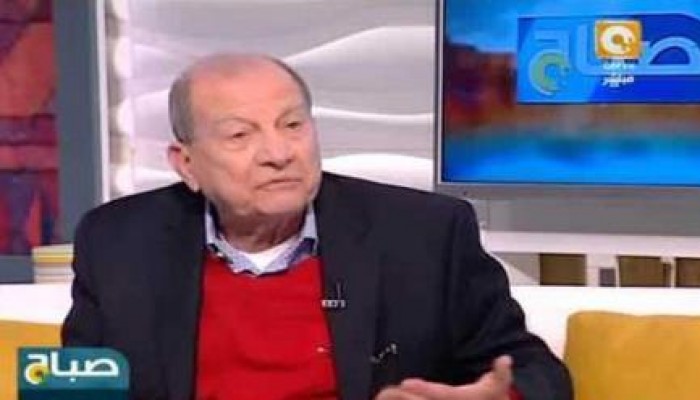 بالفيديو.. الانقلابي محمد أبو الغار: "الإخوان جايين جايين"