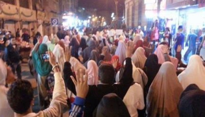 تظاهرتين ليليتين ضد الإساءة للرسول بمدينة بني سويف