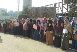 بالصور.. وقفة لطالبات ضد الانقلاب بالشرقية تدعو للاحتشاد في 25 يناير‏
