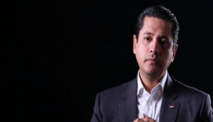 عبدالرحمن يوسف:  بيلبسونا العمة ... وبإذن الله هتلبسوا الكلابشات