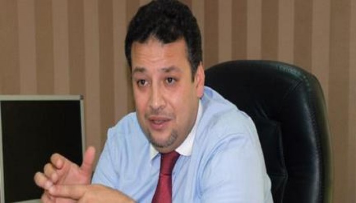 حاتم عزام: عرفنا دلوقتي مين اللي كان بيحرض على قتل المتظاهرين