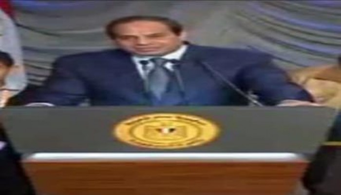 السيسي "المسطول" عن أزمة الأنابيب: الدول اللي عندها.. عندها.. لكن احنا معندناش!!!