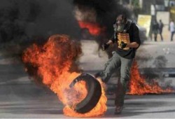 إلقاء عبوة ناسفة على سيارة شرطة "إسرائيلية" جنوب فلسطين