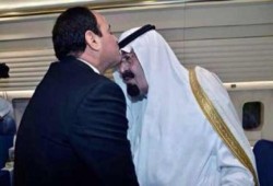 صحف غربية: زيارة السيسي للإمارات والسعودية لتأمين الدعم الخليجي
