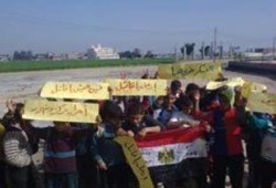 البحيرة: وقفة احتجاجية لأطفال ضد الانقلاب بمركز دمنهور