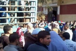 فى عهد الانقلاب: أزمة نقص البوتجاز تجتاح قري بني سويف(فيديو)