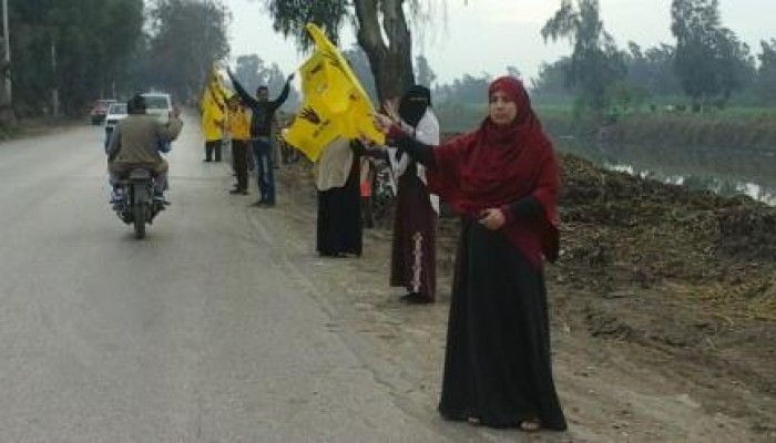 كفر الشيخ: سلسله بشريه على طريق كراكات كفر دوخميس رفضًا لحكم العسكر