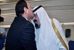 فورين بوليسي: إلغاء احتفالات يناير تملق واضح للسعودية