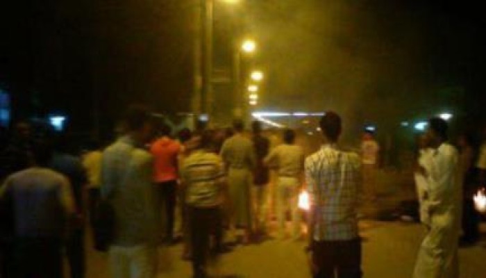 قطع الطريق الواصل بين السويس و الاسماعيلية