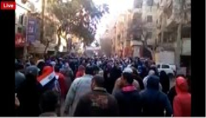 بالصور .. المعادي تنتفض كعادتها ضد الانقلاب (25يناير)