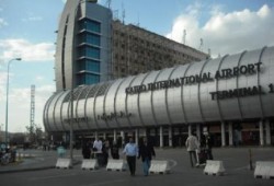 بعد يوم ثوري بإمتياز: وفد عسكري أمريكي يصل القاهرة في زيارة للانقلابيين تستمر يومين