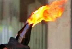 الثوار يقطعون طريق سوهاج قنا الزراعى