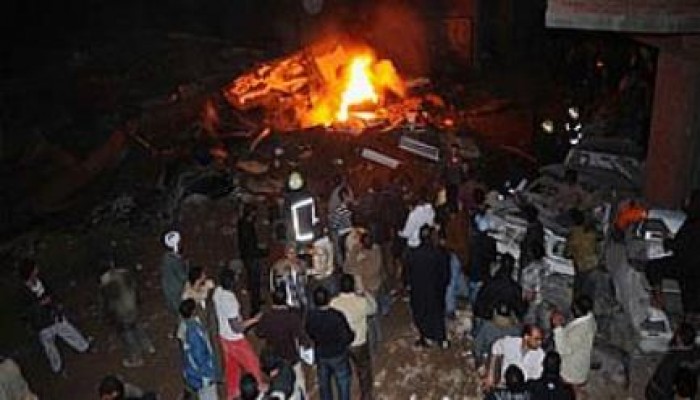 انفجارات هائلة تهز بورسعيد وسماع صافرات سيارات المطافي والاسعاف