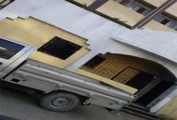 أمن الانقلاب يعيد طلاء نقطة شرطة بالإسكندرية لإخفاء آثار حرقها بالأمس