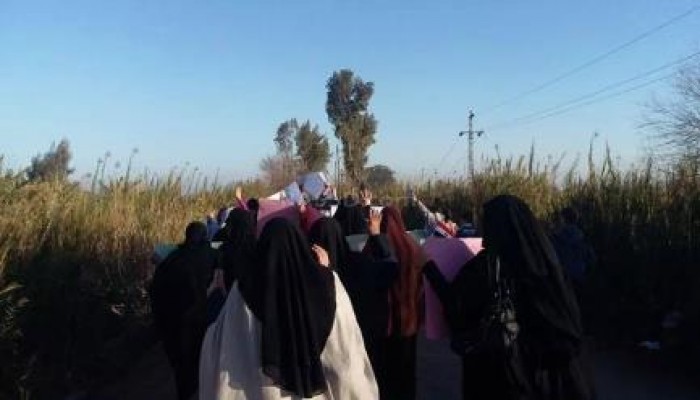 مسيرة لحركة "نساء ضد الانقلاب" بقرية "محلة دياي" ب‏كفر الشيخ‬