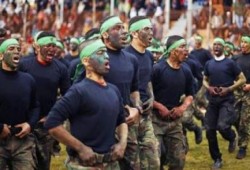 حماس تدرب 17 ألف فتى على حمل السلاح في مخيمات القسام العسكرية