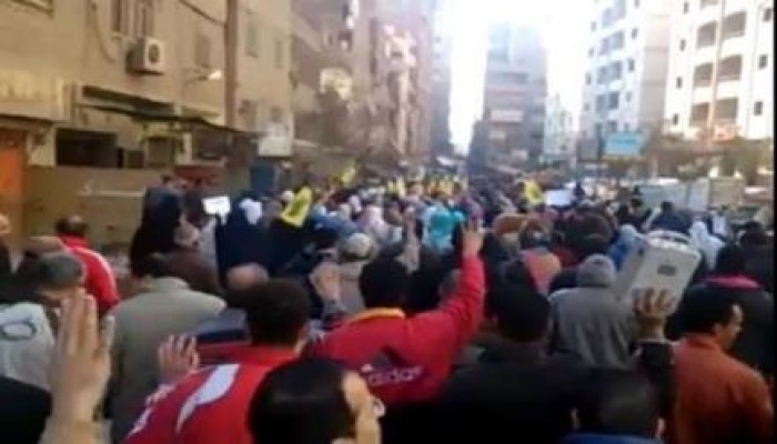 بالصور .. المعادي تنتفض في وجه العسكر بمسيرة حاشدة في جمعة (الإصرار والتحدي)