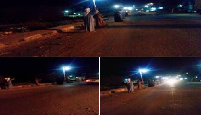 أسوان: سلسلة بشرية بمركز ادفو ضد حكم العسكر