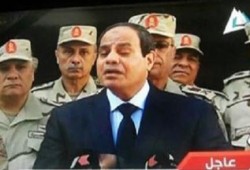 السيسي يرد على هجوم سيناء الذي أودى بحياة عشرات الجنود: بترقية لواء إلى فريق!!!