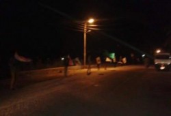 سلسلة بشرية ليلية للحركات الشبابية بإطسا بالفيوم