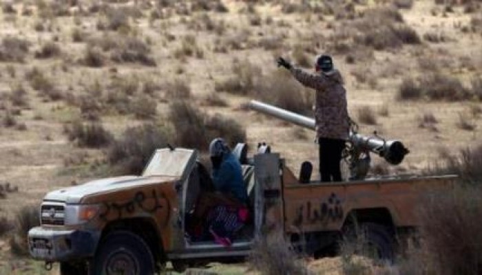 تقدم لقوات فجر ليبيا بمحيط أكبر قاعدة غربي البلاد