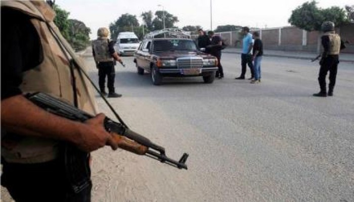 الداخلية تقتل سائق حاول الهرب من كمين لعدم امتلاكه رخصة قيادة