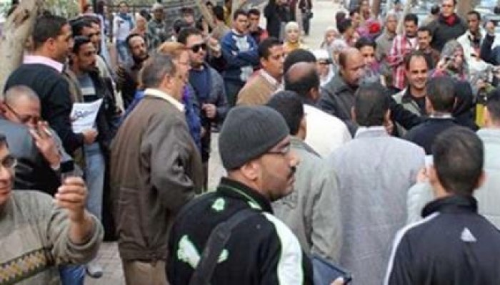 عمال الجلود بقويسنا والكبريت بالعاشر يضربون عن العمل