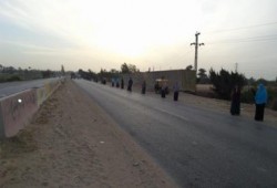 الشرقية: سلاسل بشرية لثوار قرية السعادات بأسبوع الإصرار والتحدي