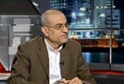 الزعاترة ساخرا من السيسي: بعدما استباح سيناء يتحدث عن الأبرياء