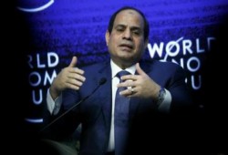 بالفيديو .. السيسي حاقداً على دول الخليج : "دول عندهم فلوس زي الرز"