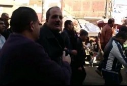 بالفيديو.. والد أحد ضحايا مجزرة الدفاع الجوي: "دم ابني في رقبتي"