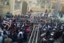 نيابة الانقلاب تحجز 21 من الأولتراس بتهم إتلاف ممتلكات والتعدى على الأمن