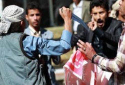 الحوثيون يطلقون الرصاص الحي على متظاهري ذكرى الثورة