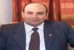 "ممدوح المنير" يتوقع فشل مؤتمر إنقاذ الاقتصاد المنهار