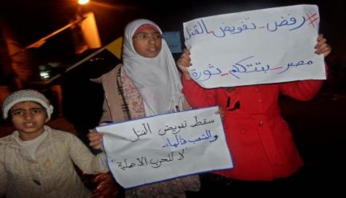 دمياط: الخياطة تنادي  قولي يا قاضي ازاي بتنام و انت بتدي البرئ إعدام