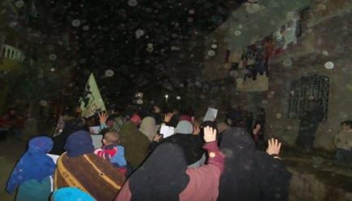 بنى سويف: مسيره ليليه بابويط تندد باقتحام قرية أم الجنازير