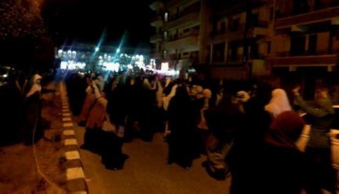 الشرقية: مسيرة ليليّة لنساء ضد الانقلاب مندّدة باعتقال “أميرة العاشر”إسراء ماهر