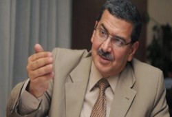 ممدوح الولي: الاقتصاد المصري يعاني من هيمنة الجيش