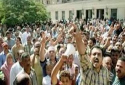 عمال المقاولون العرب بالمنوفية يهددون باعتصام مفتوح